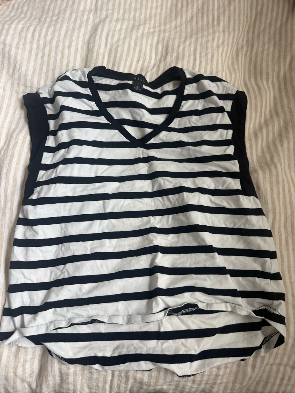 Halo Gen white and black striped tank top in a S